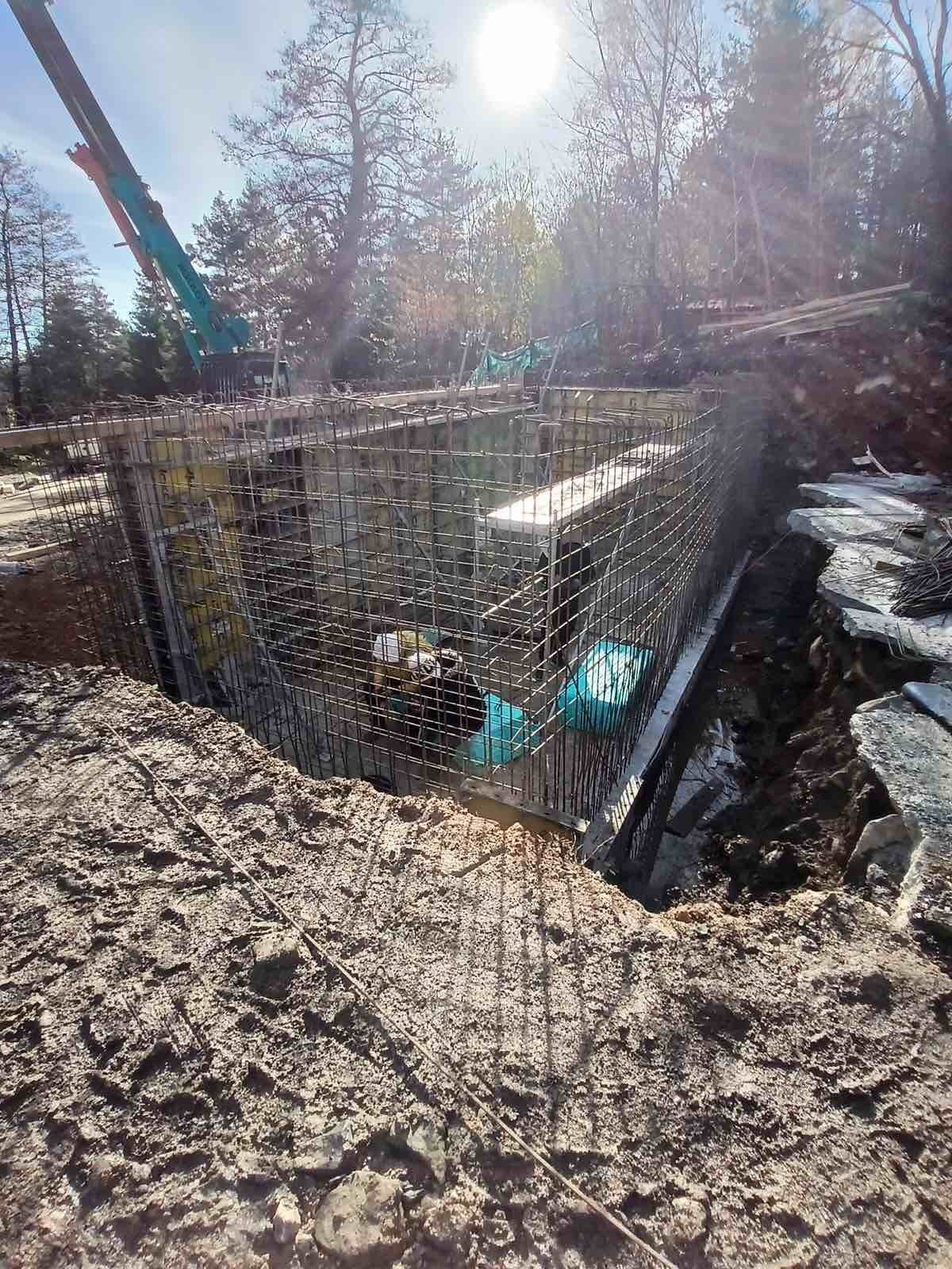 Фундаменти, армировка , кофраж,бетон 