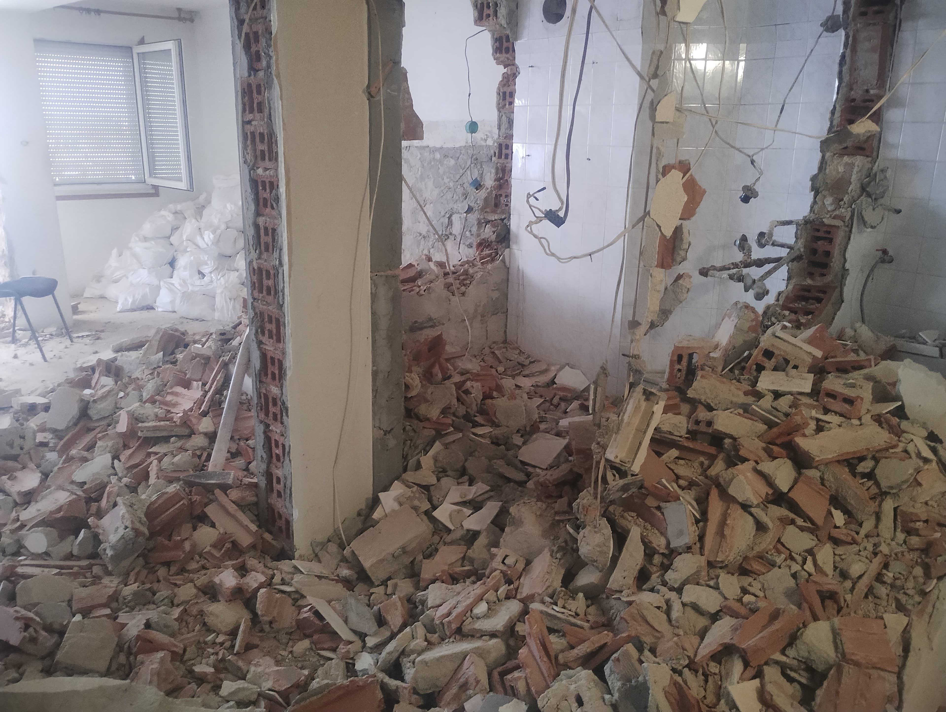 Кърти чисти извозва Добрич 