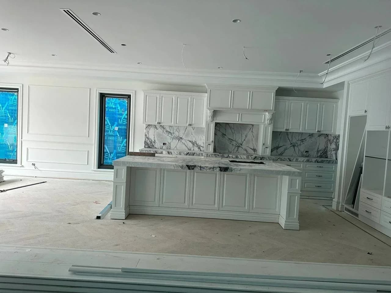 Професионални вътрешни и външни ремонти