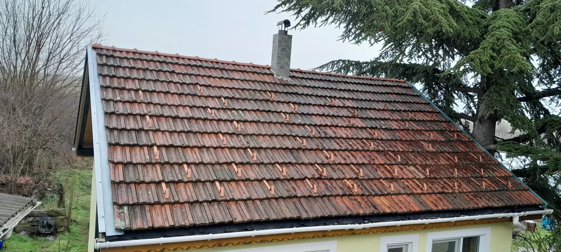 Изграждане и Ремонт на Покриви и Други Строителни Услуги