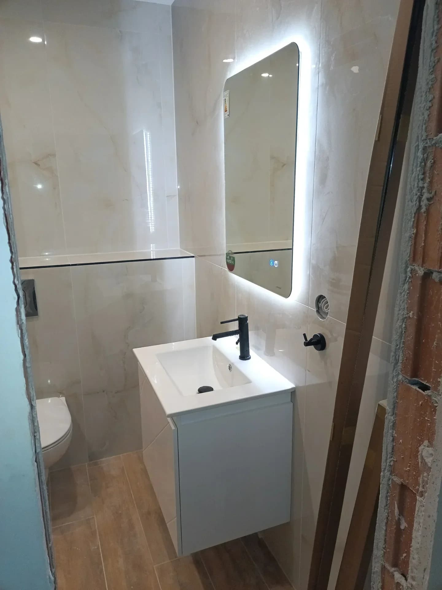 Изграждане и ремонт на бани