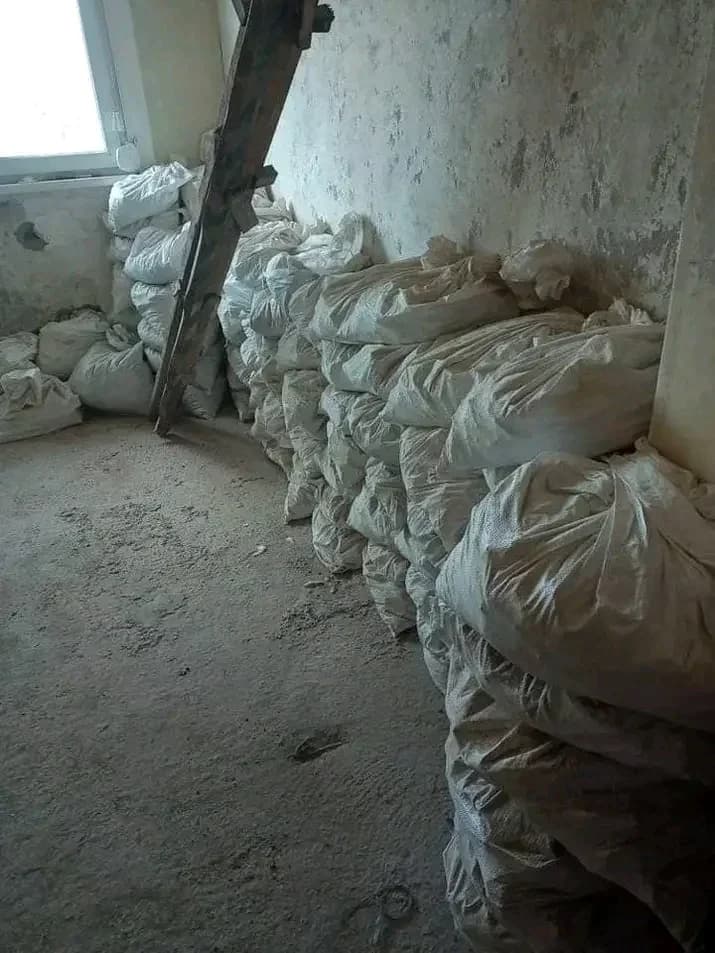 Кърти Чисти и Извозва 