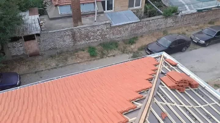 Ремонт и изграждане на покриви и  дървени конструкции,подмяна на улуци. [contact hidden]