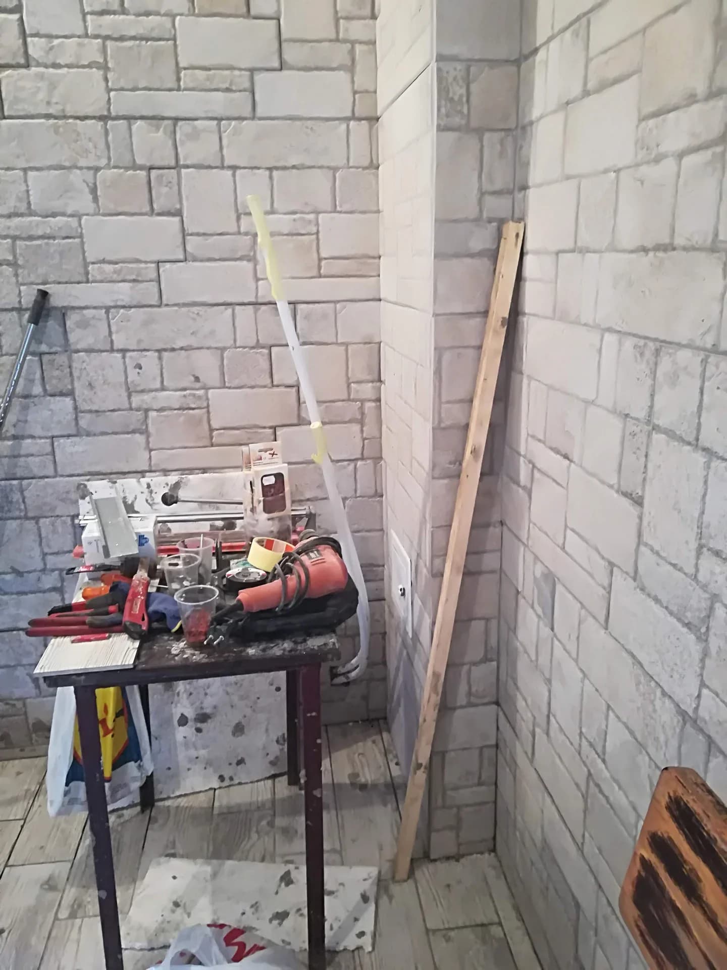 ЛЕПЕНЕ НА ПЛОЧКИ 