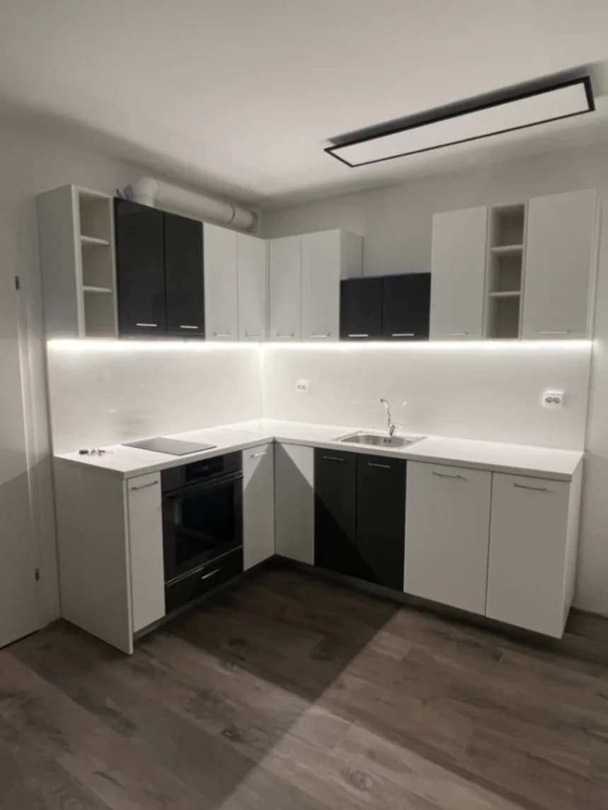 Монтаж на кухни и мебели