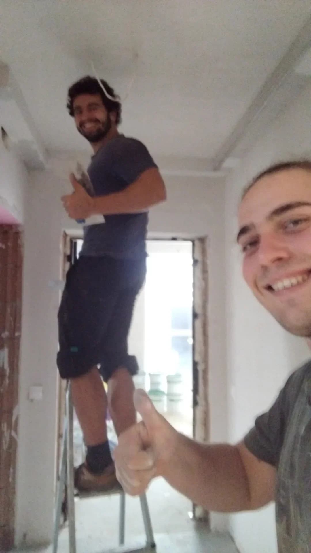 Ремонти на целия дом.