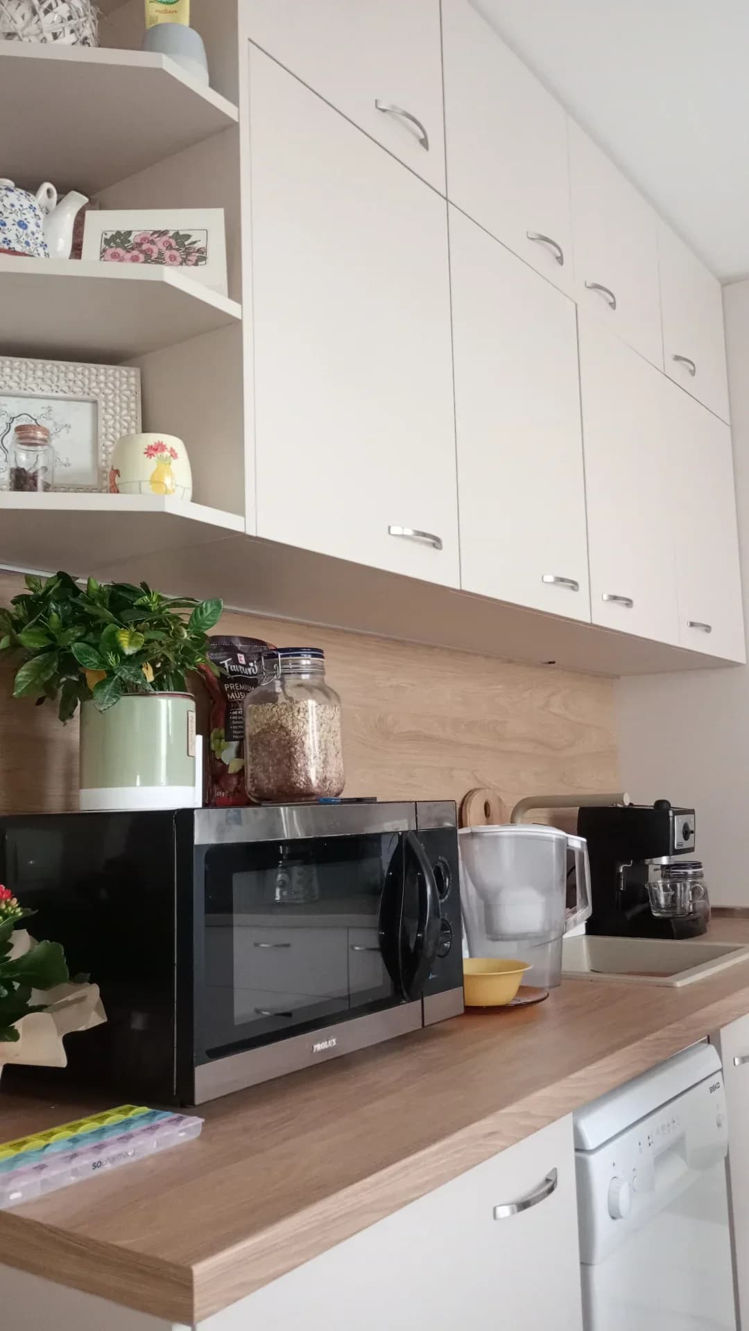 Монтаж на кухни и мебели