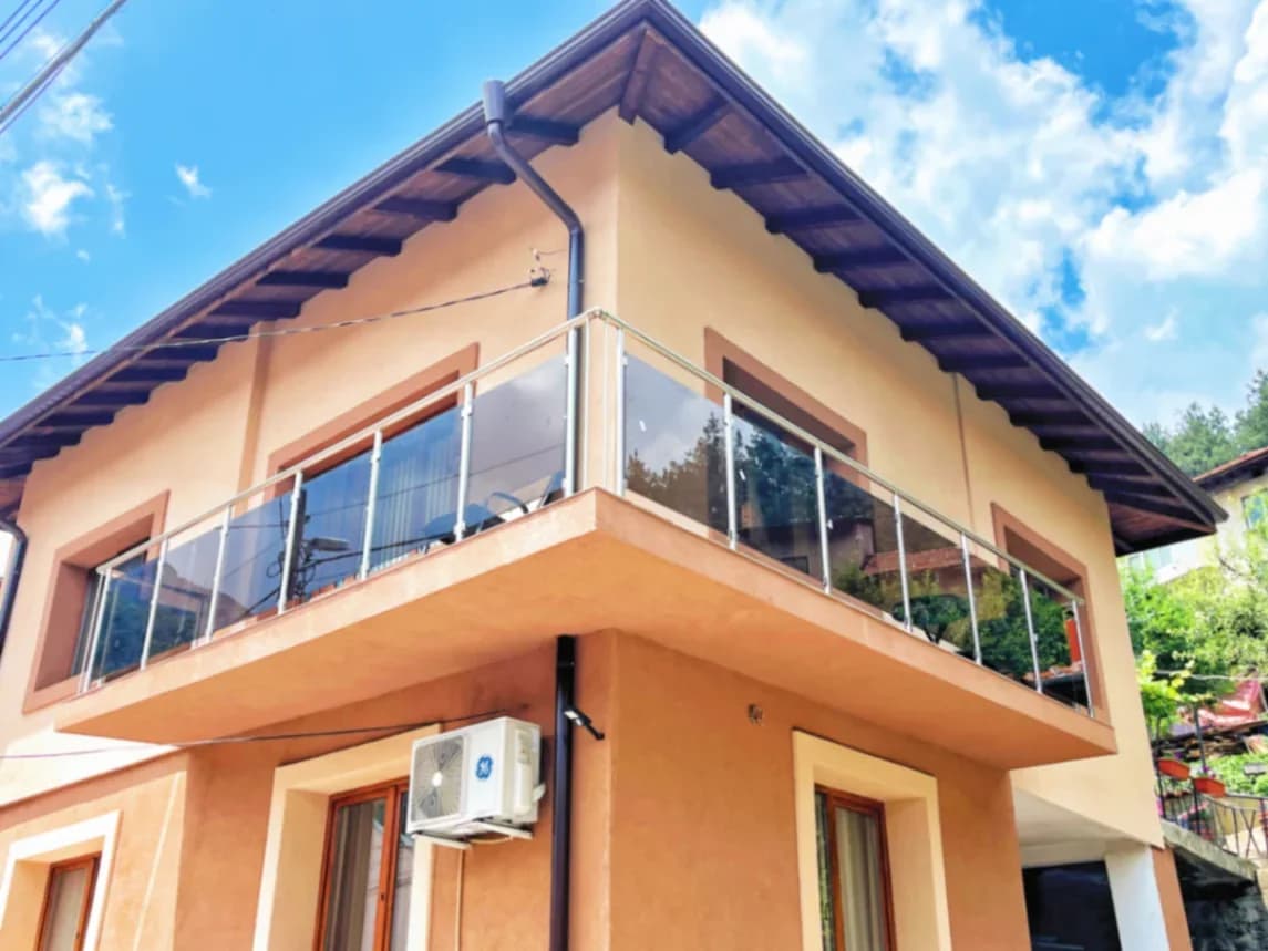 Алуминиеви парапети