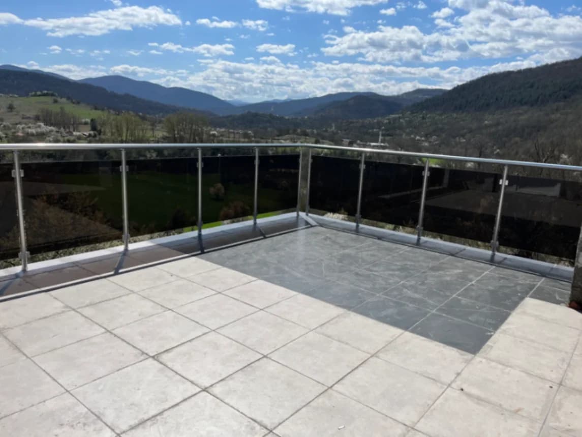 Алуминиеви парапети