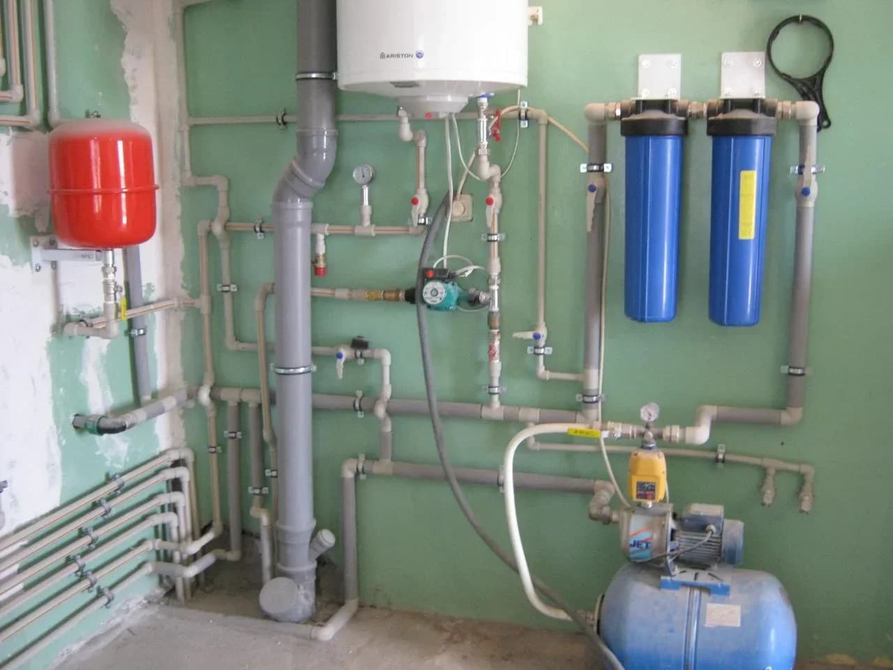 ВиК, Бани, Вътрешни ремонти