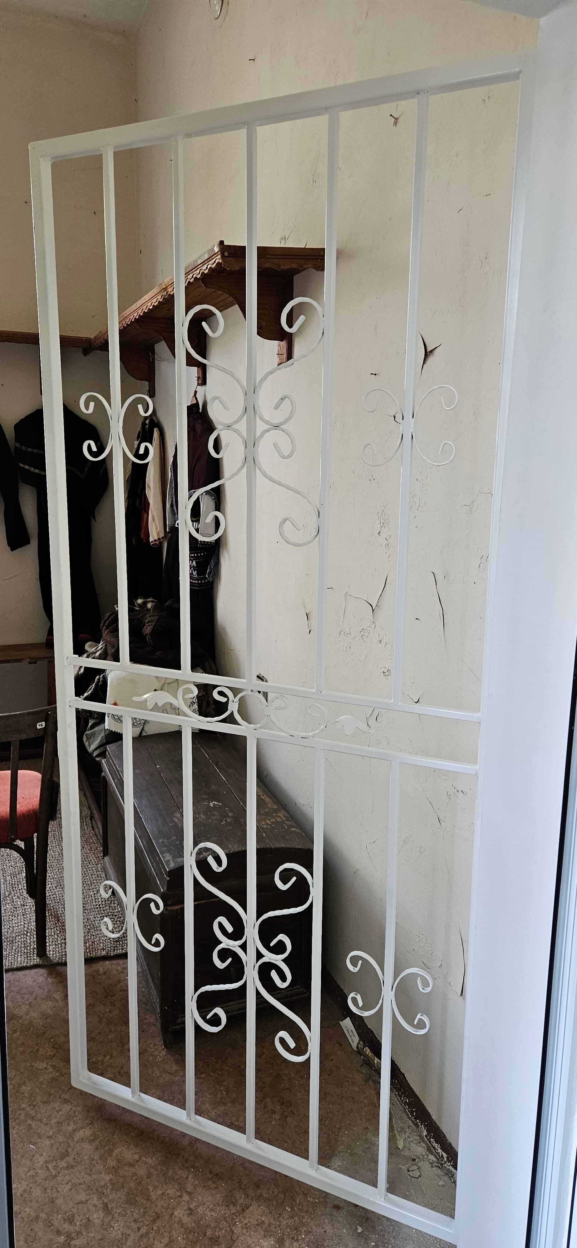 Изработка и монтаж на метални изделия 