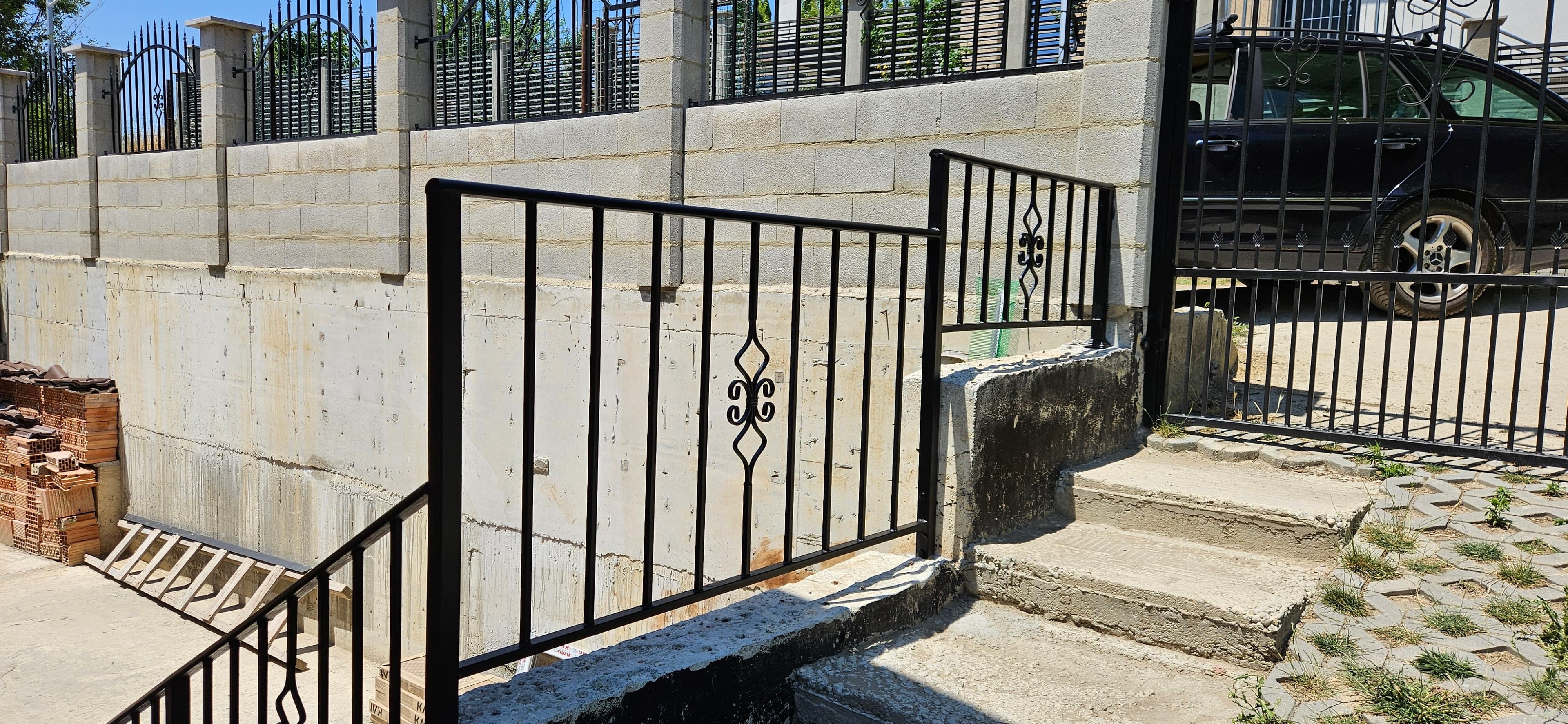 Изработка и монтаж на метални изделия 